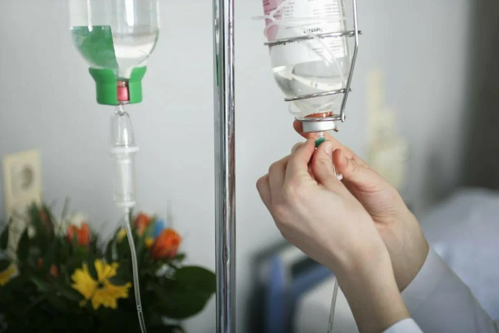 Какова процедура с капельницей